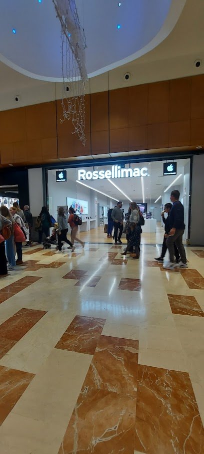 Foto de Rossellimac Apple Premium Reseller C.C. Área Sur Jerez
