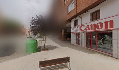 Foto de Las chinchetas cuadradas son anuncios