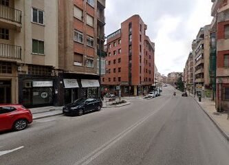 Foto de Las chinchetas cuadradas son anuncios