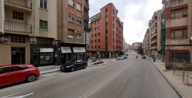 Foto de Las chinchetas cuadradas son anuncios