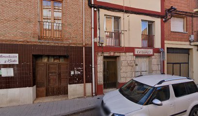 Foto de Escuela de Nuevas Tecnologías para Emprendedores · Informática de cabecera