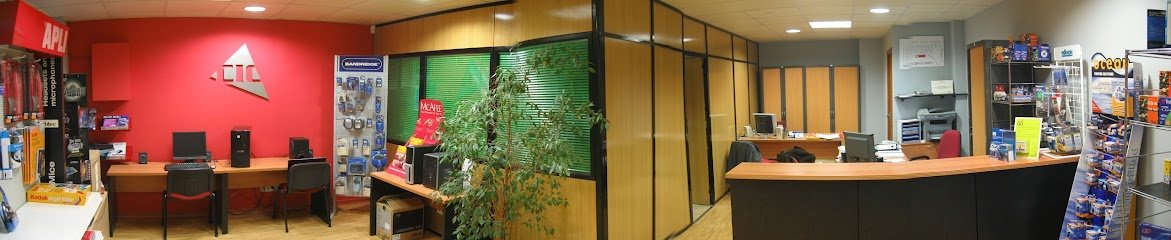 Foto de GESCIC INFORMÀTICA CERDANYOLA