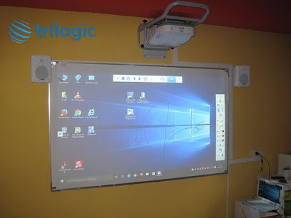 Foto de TRILOGIC | Informática y Audiovisuales